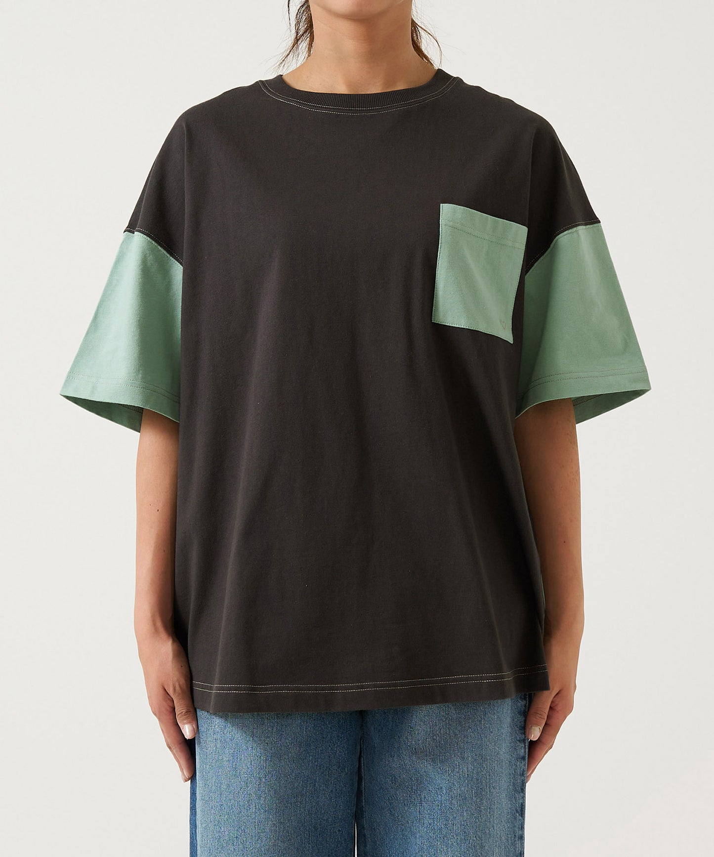 Hem Round Color-Blocked Stitch Tunic