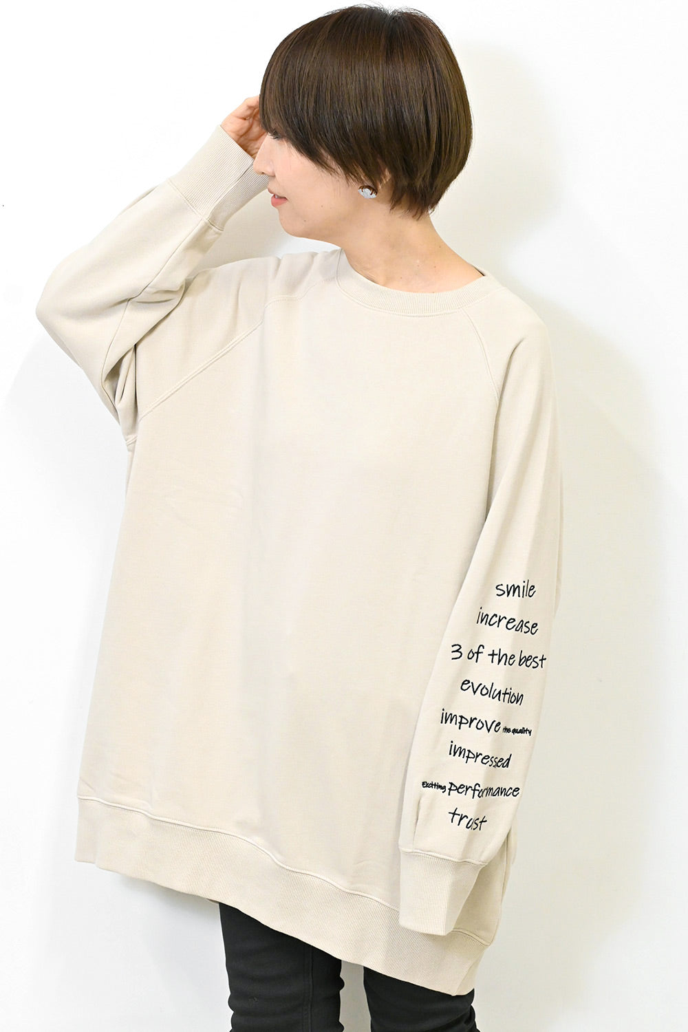 ラスト1点！THE H.W.DOG\u0026CO. 23ss刺繍ロゴ/40サイズ
