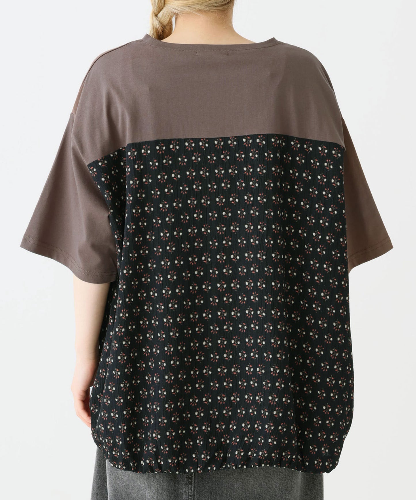 チャコール ※この画像が実物に最も近いお色味です。
