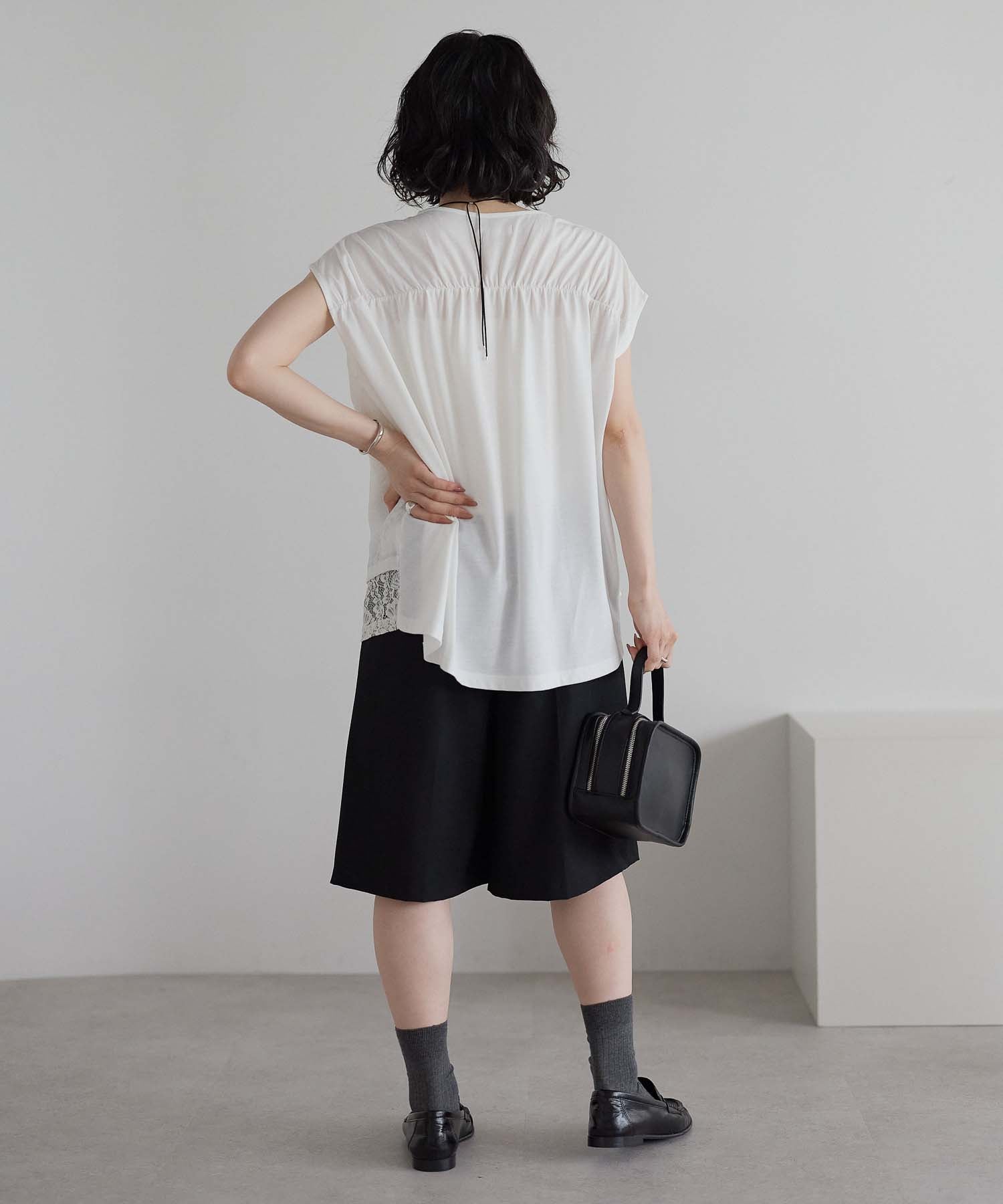 ホワイト / 157cm / FREE
