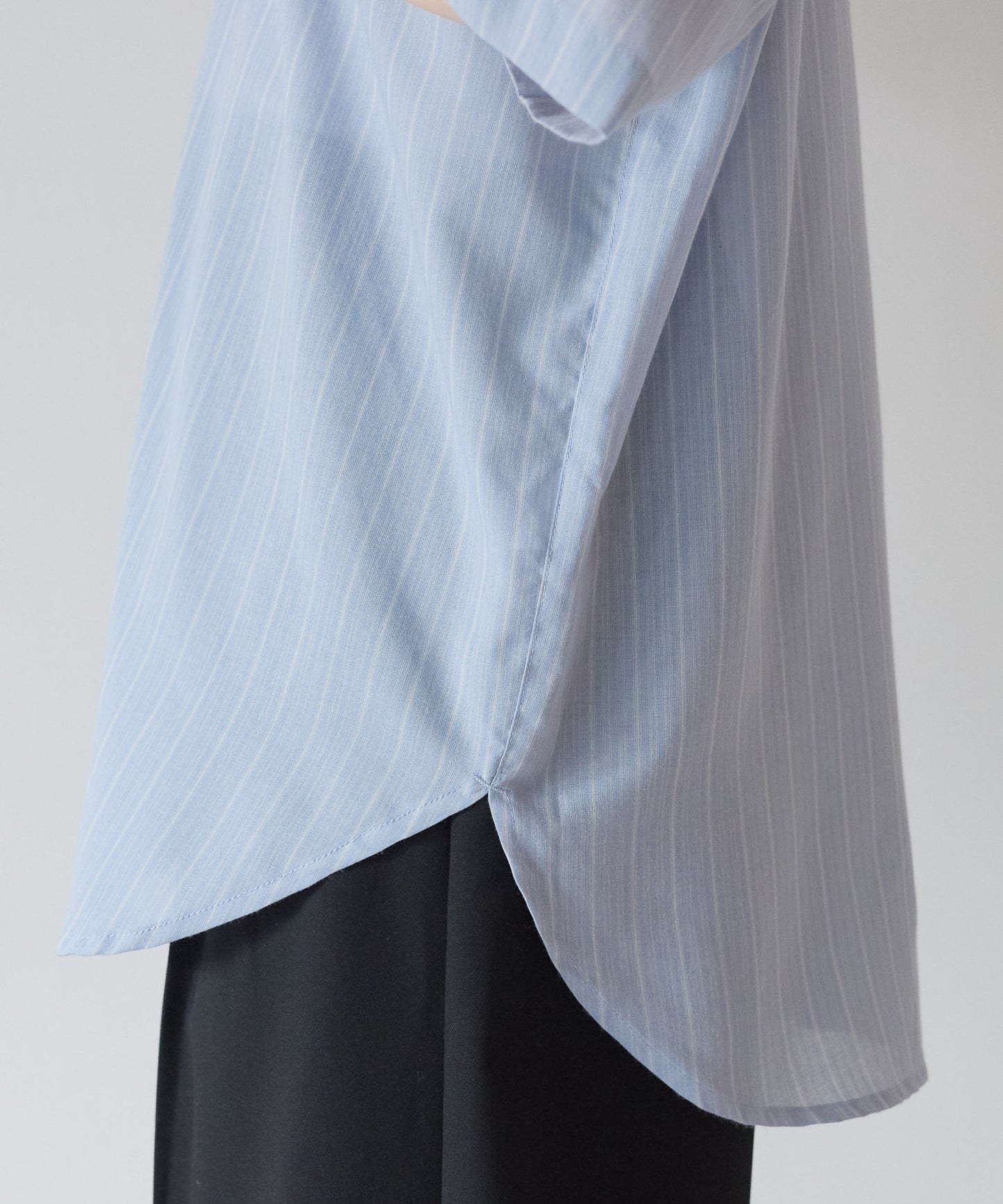 《Scheduled for April 29 Arrival》Back Design Front-Open Skipper Tunic