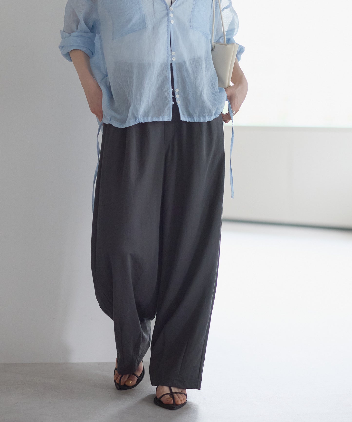 《Scheduled for April 24 Arrival》R/N Pique Tuck Wide Curve Pants
