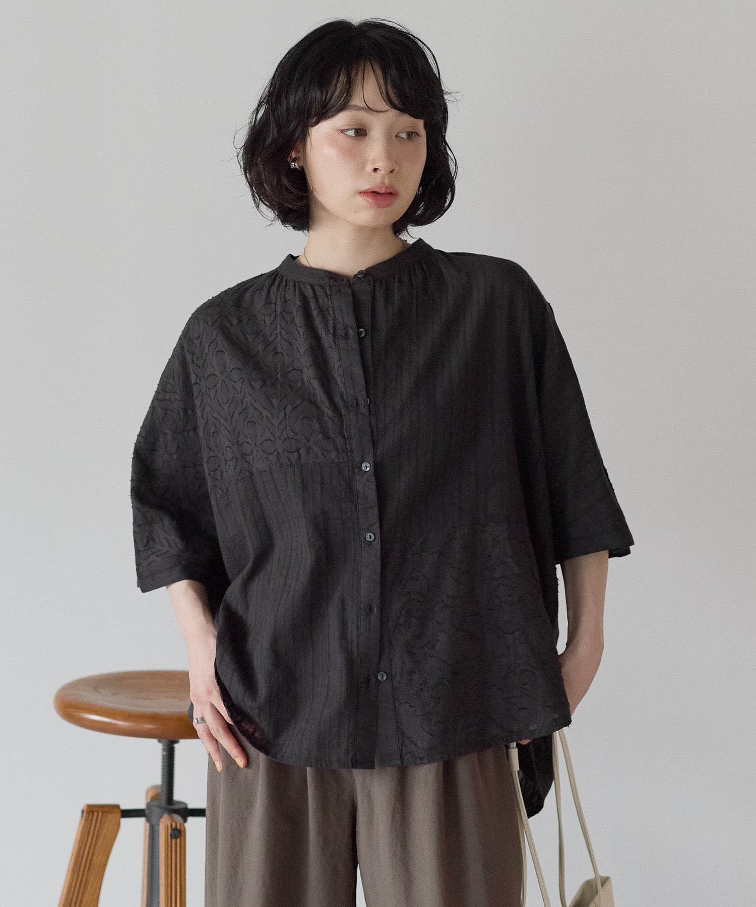ふわ軽コットンパッチワーク刺繍レースブラウス – HEART MARKET