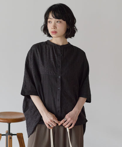ふわ軽コットンパッチワーク刺繍レースブラウス