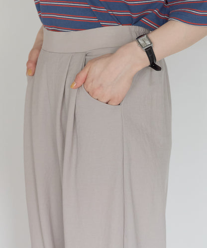 《Scheduled for April 24 Arrival》R/N Pique Tuck Wide Curve Pants