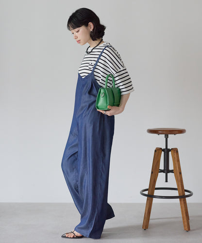 サロペットパンツ