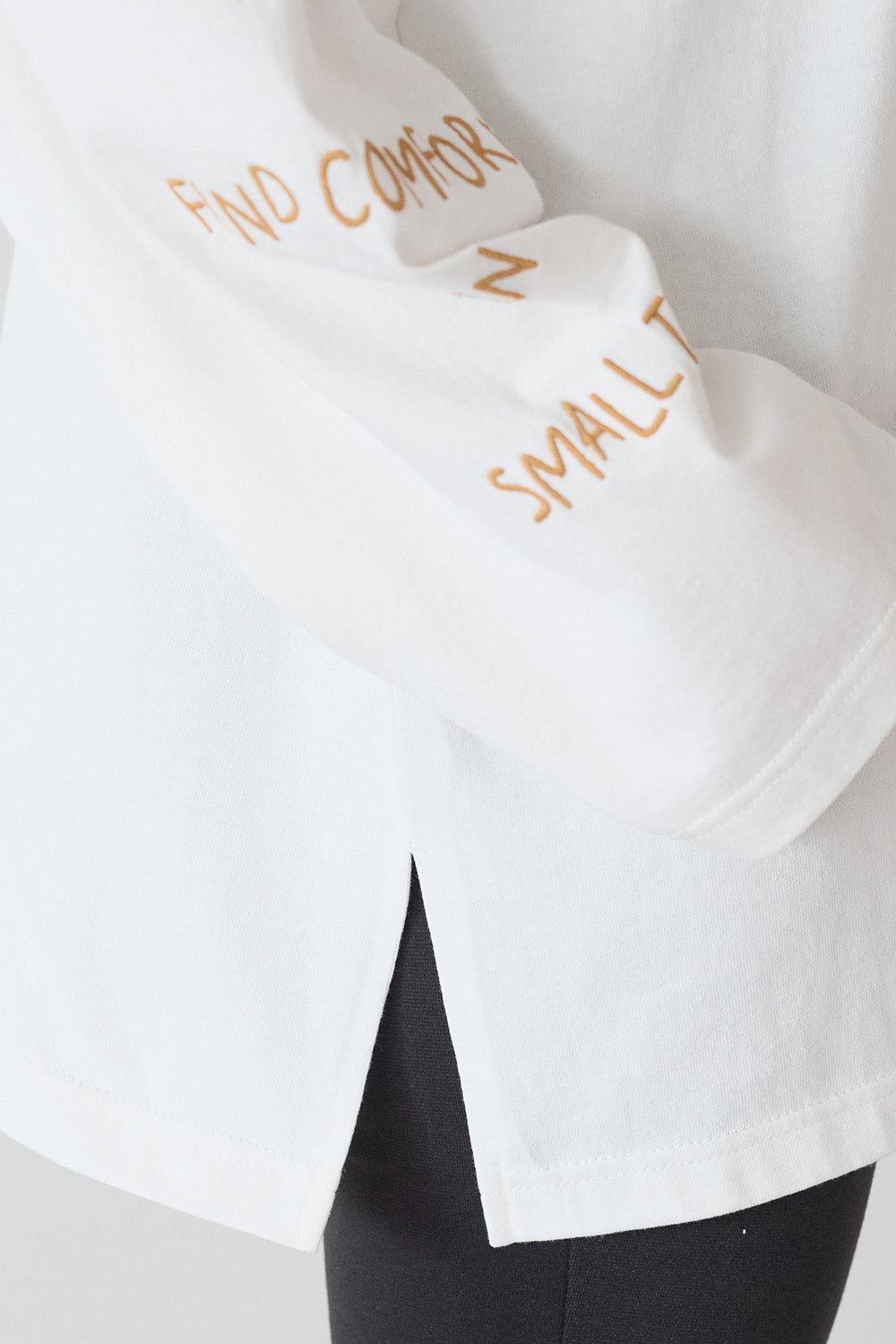 ≪SALE≫ Sleeve Logo Embroidered Pullover