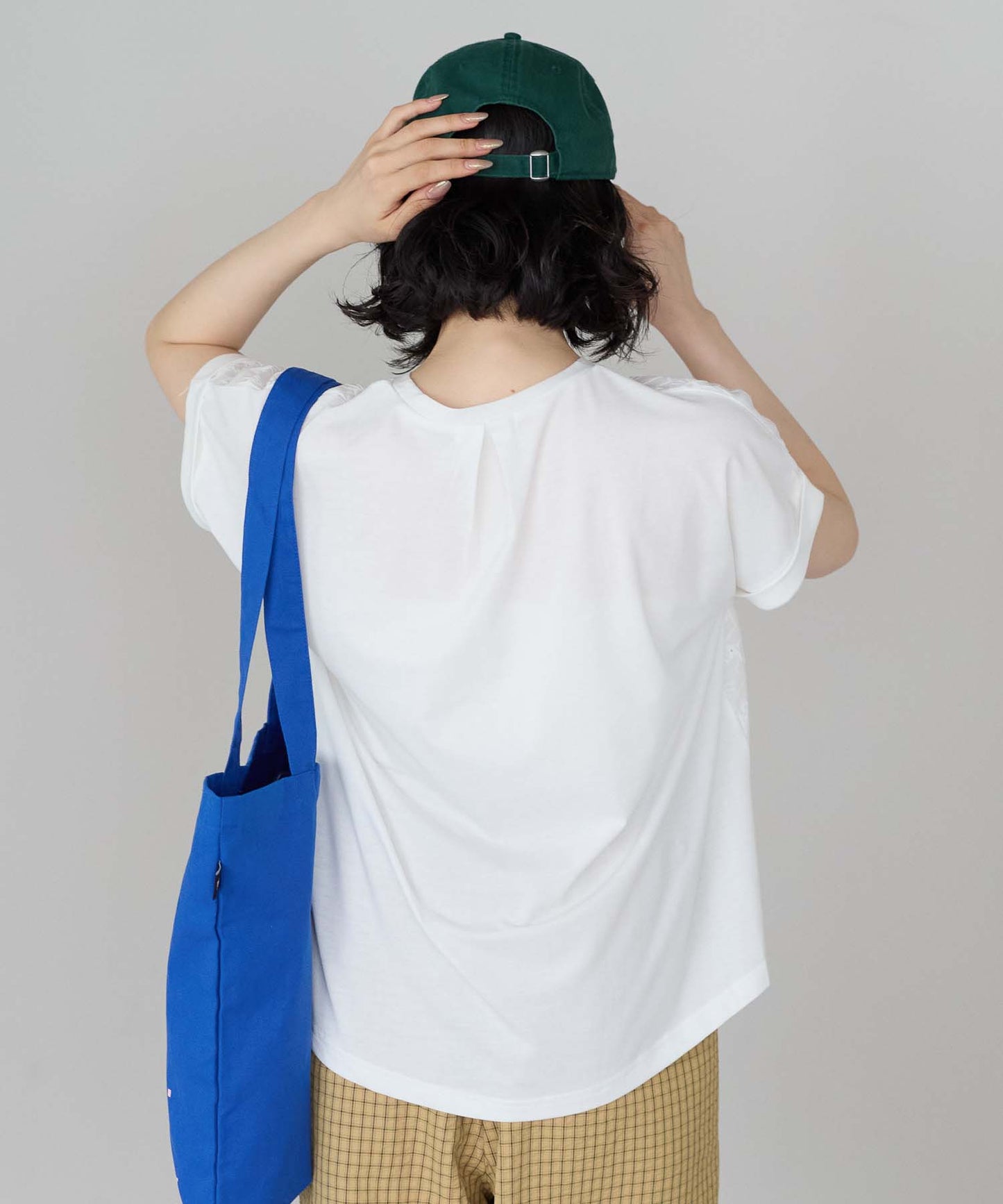 ホワイト / 157cm / FREE