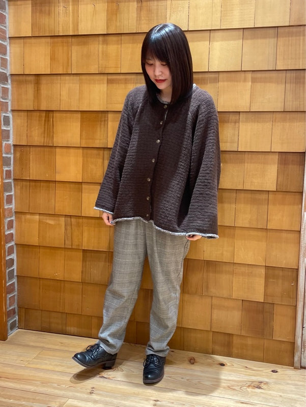 イージータックパンツ