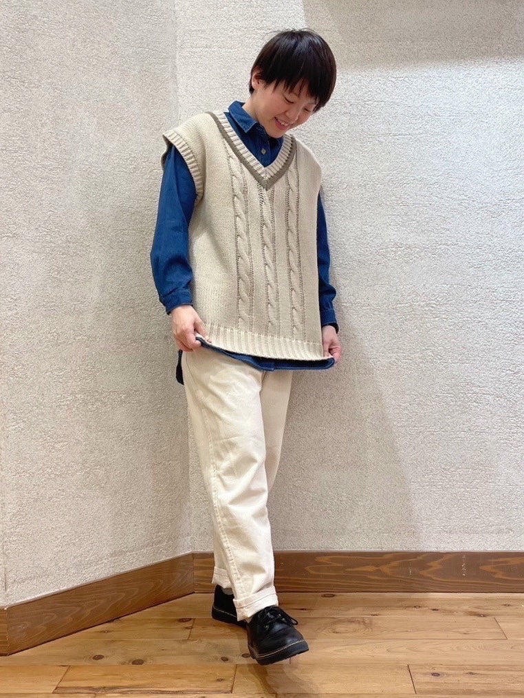 チルデンニットベスト