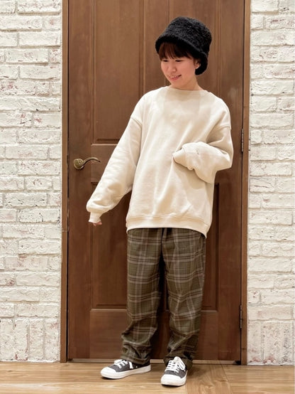 イージータックパンツ