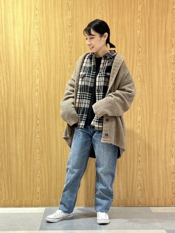 コートいらずのニットカーデ