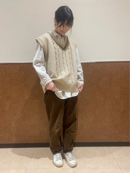 チルデンニットベスト