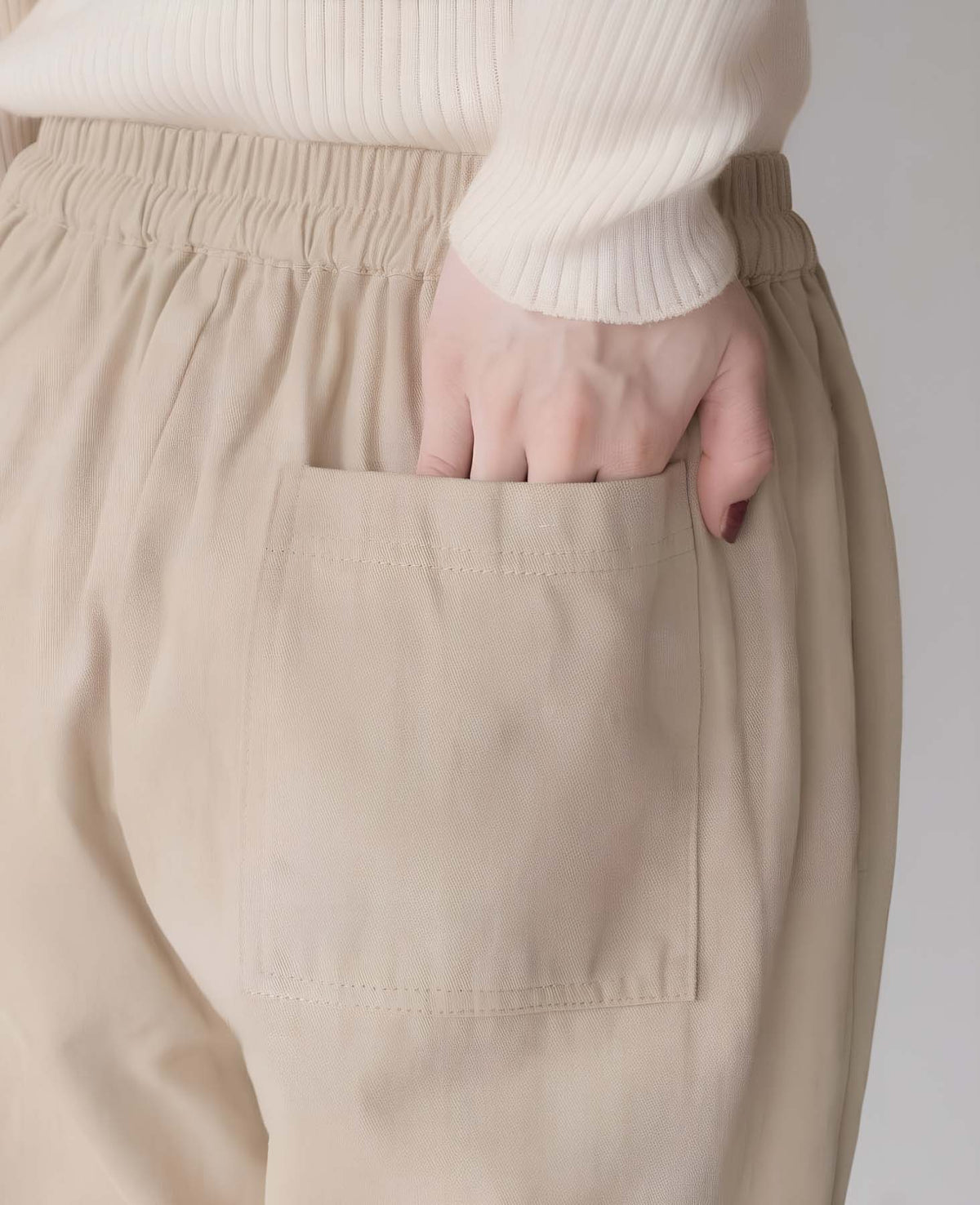 ゆるテーパードパンツ