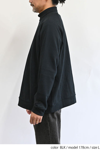 裏毛ハイネックプルオーバー