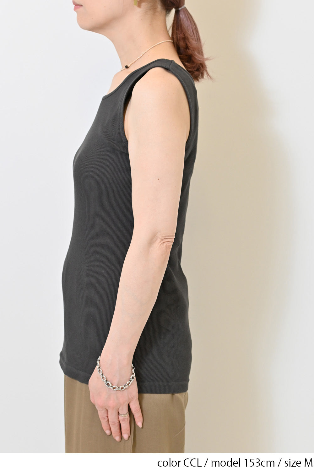 Cotton Ribbed Solid Tank ②
