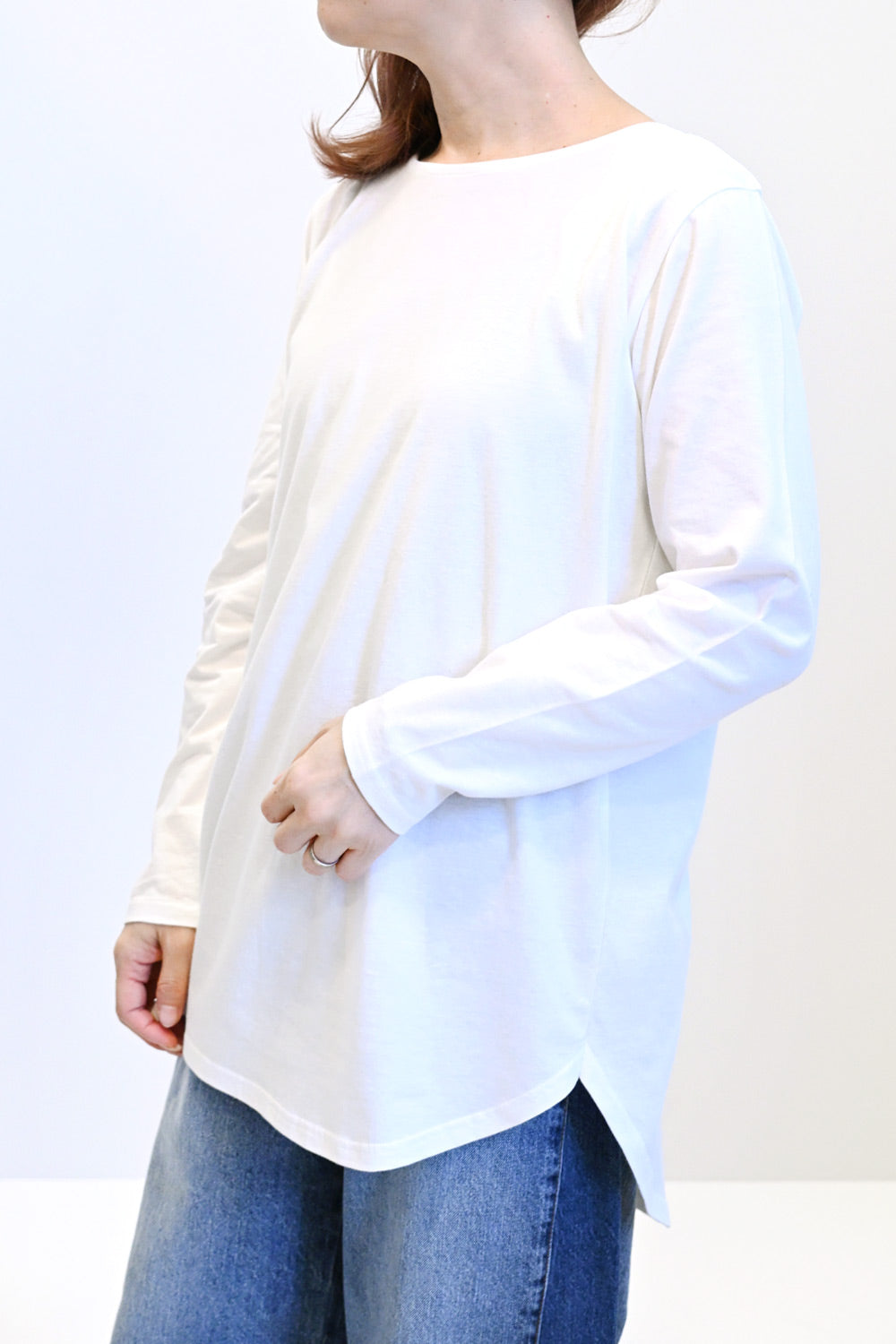 裾ラウンドロンTEE