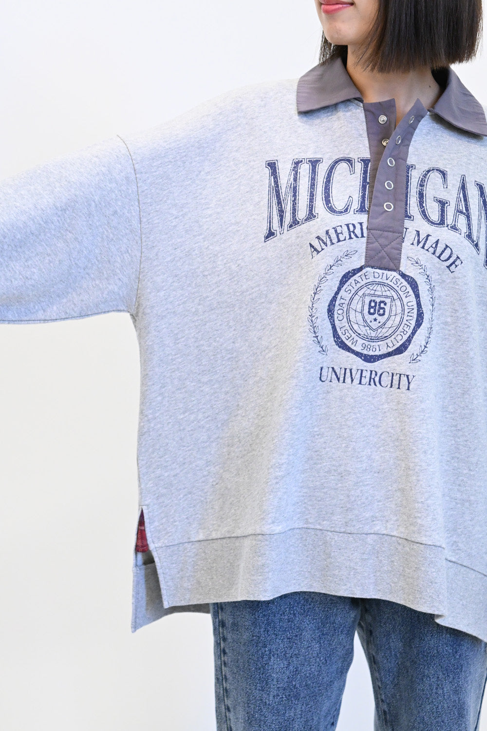 ≪SALE≫Collared Sweatshirt