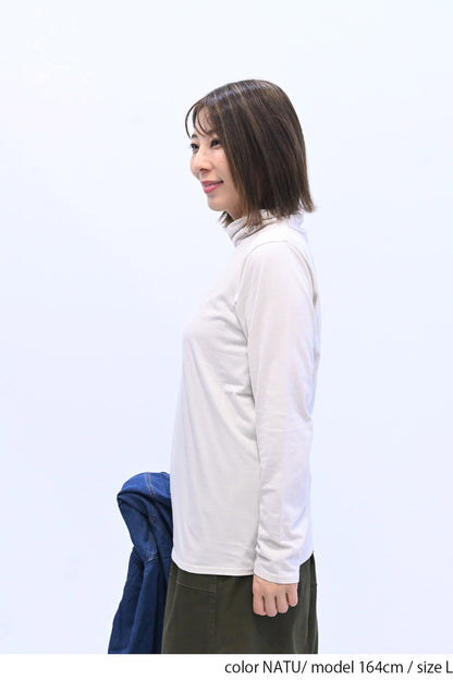 ニコニコねじれ無地タートル