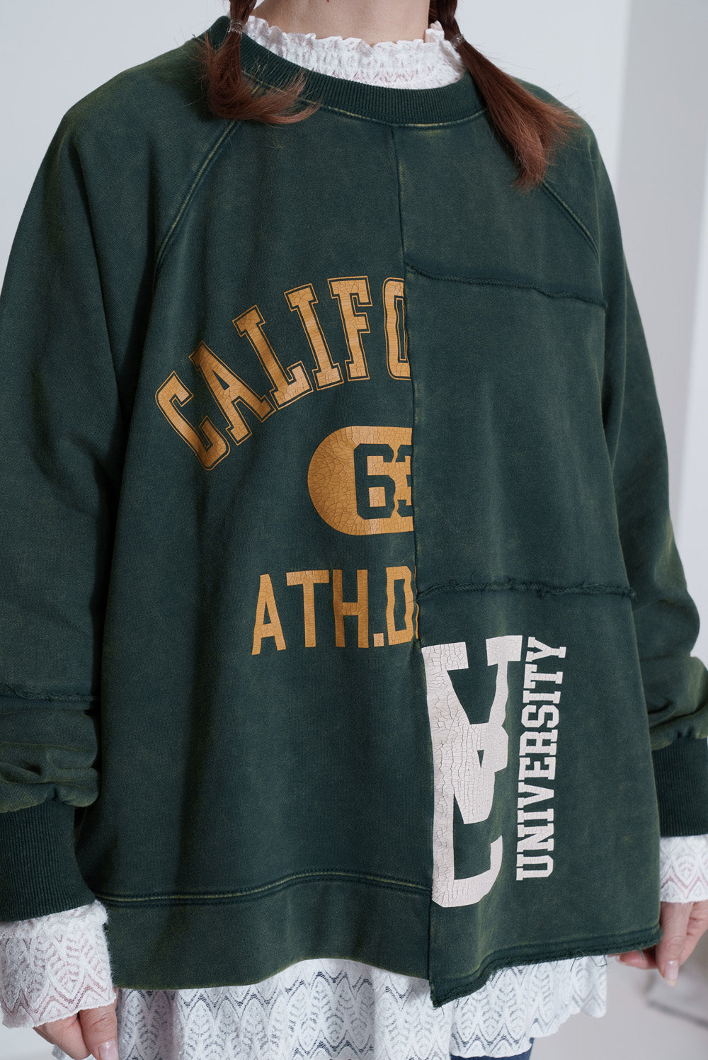 ≪SALE≫Brushed Fleece Patchwork Logo Sweatshirt