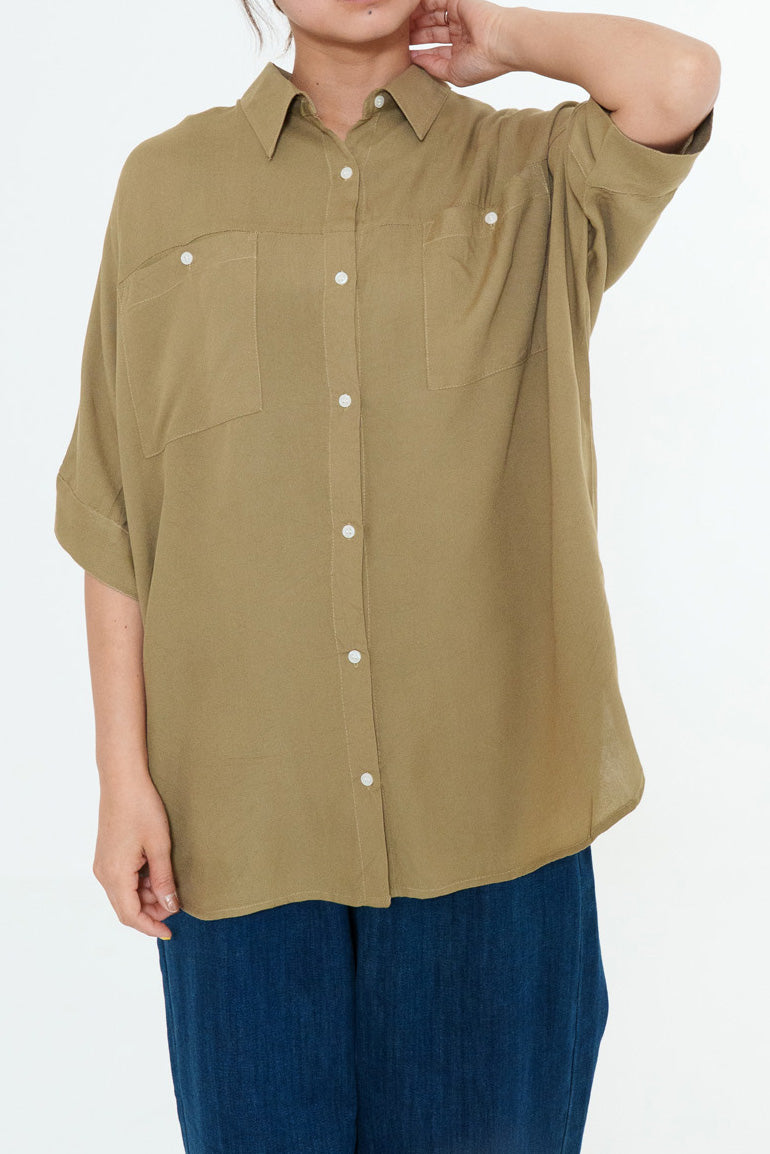 さらっと快適オーバーサイズロングシャツ