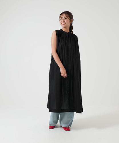 ふわ軽コットンシアーノースリーブワンピース