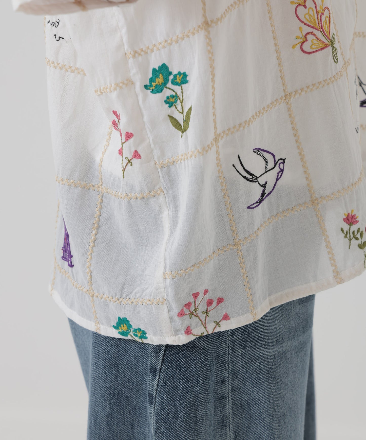 パッチワーク刺繍シャツ