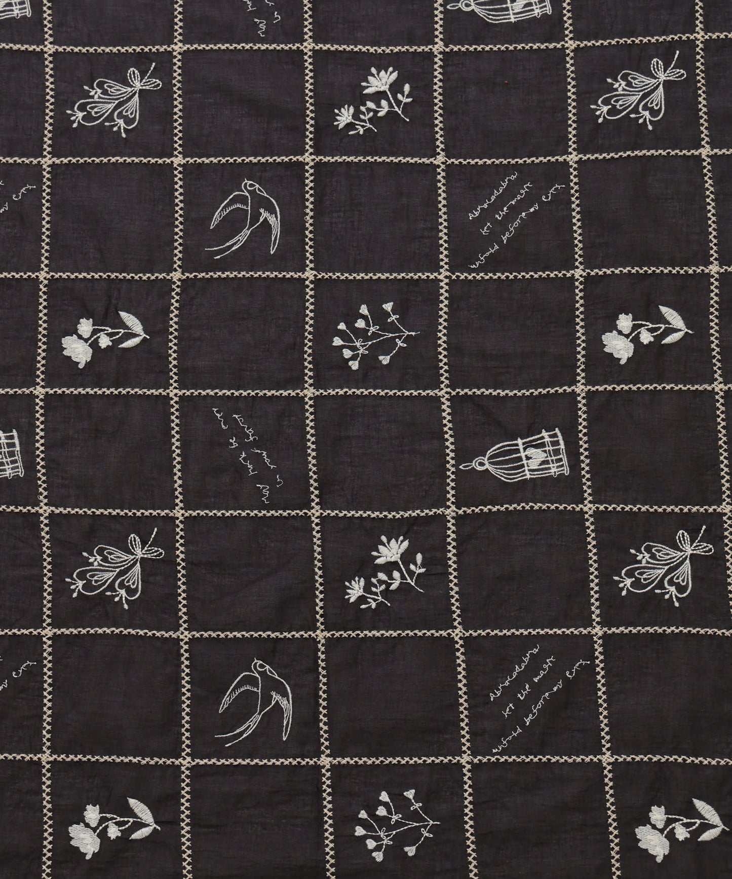 パッチワーク刺繍スカーフ