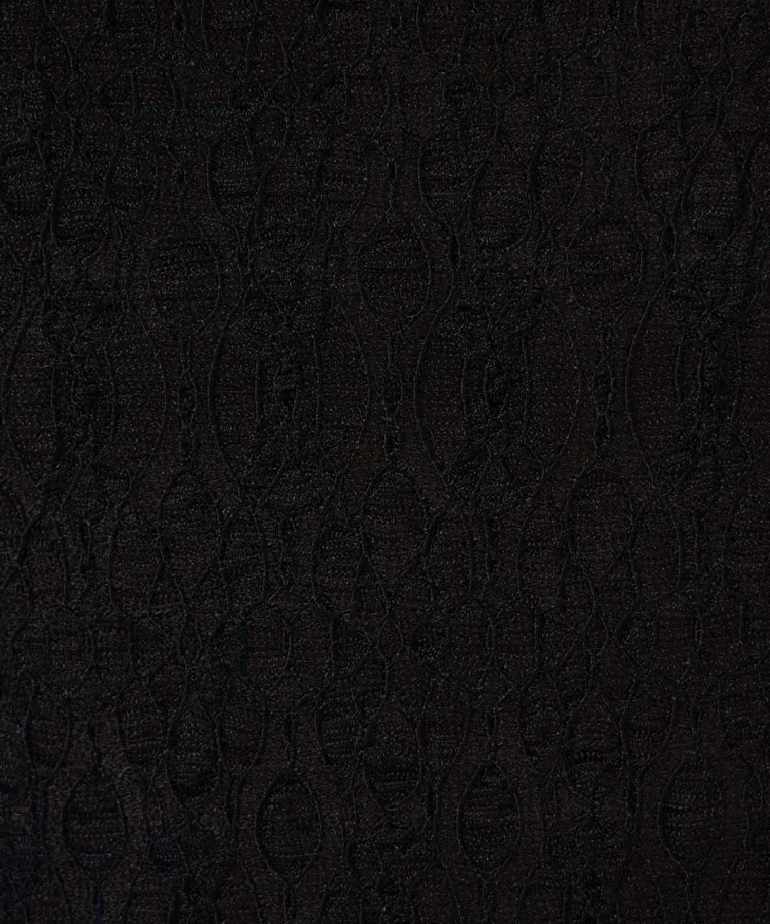 ブラック