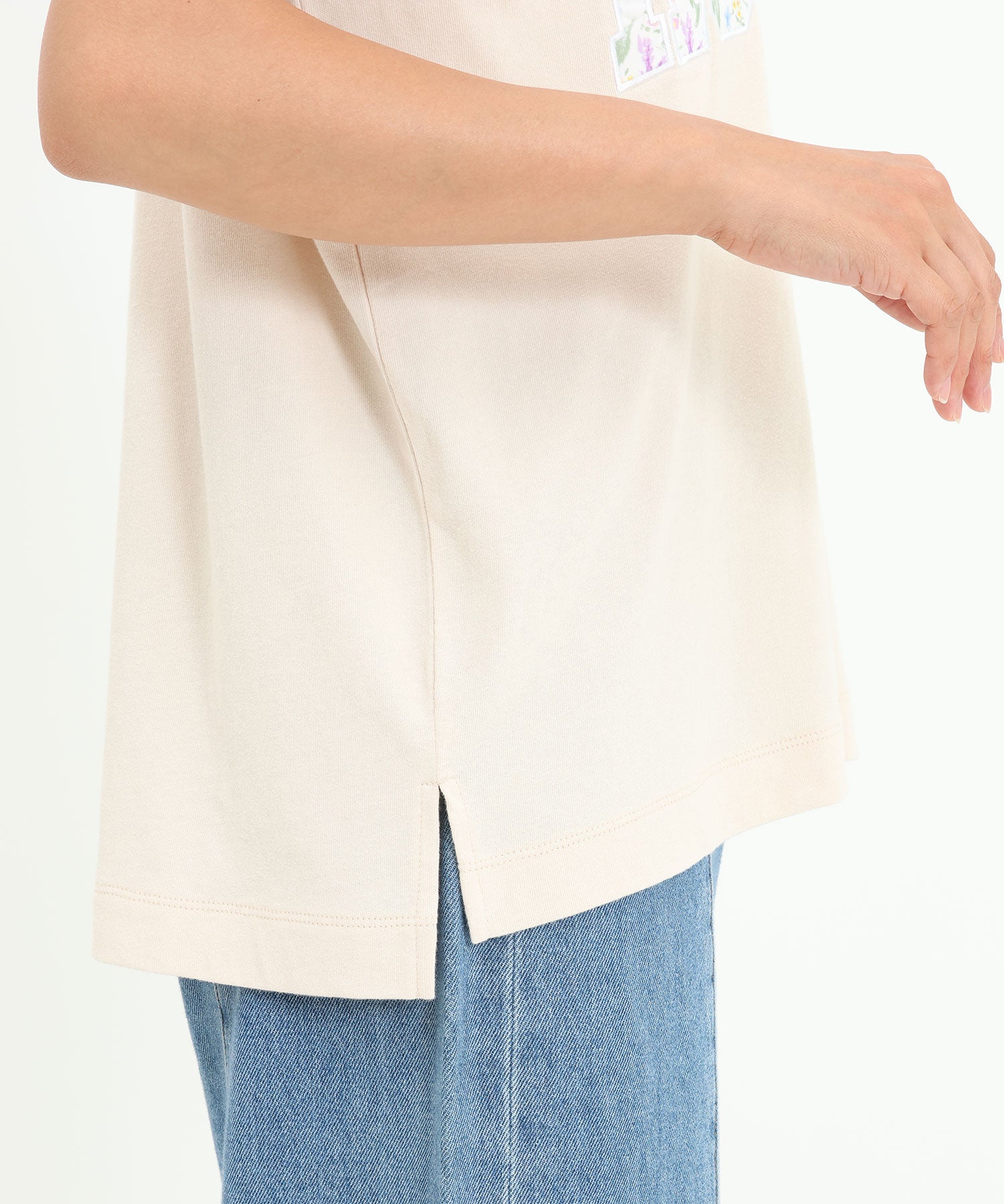 《7月17日発売》パッチワークロゴTEE
