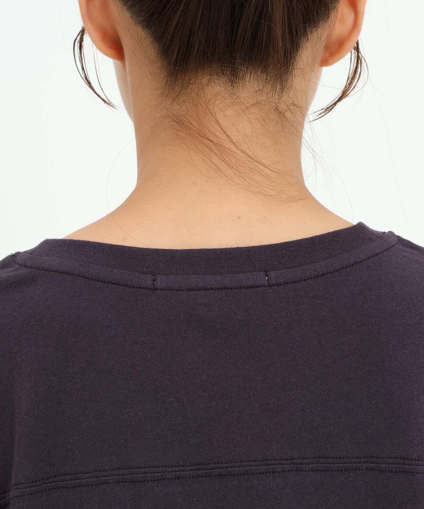 《7月17日発売》バックナンバープリントドルマンプルオーバー