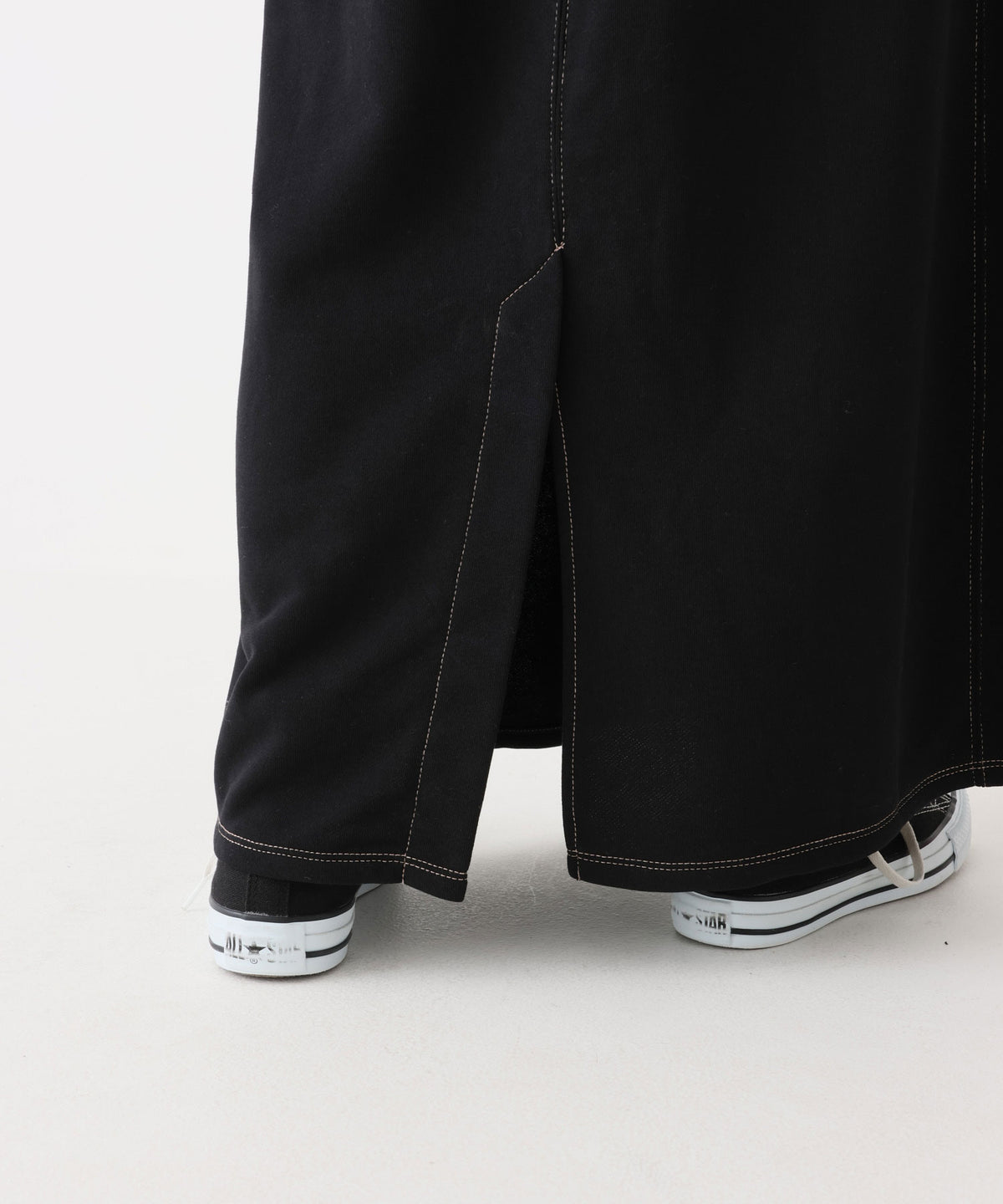 《近日発売》OE裏毛配色ステッチスカート