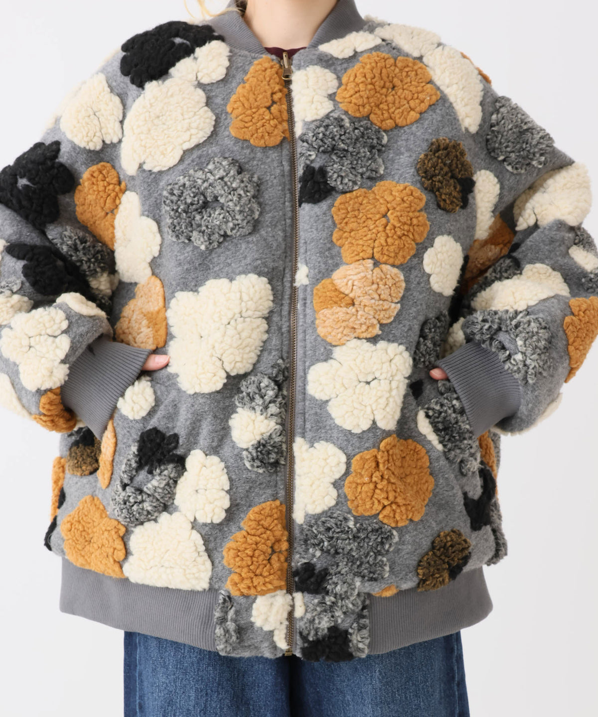 《近日発売》リバーシブル柄ボアブルゾン