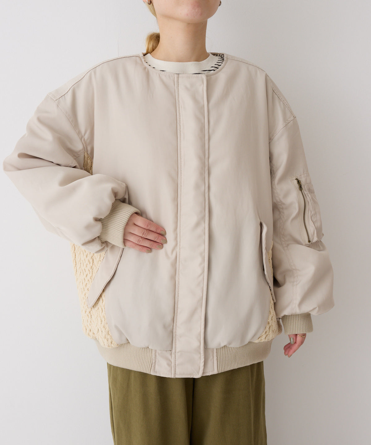 《近日発売》ニット切替MA-1風ノーカラーブルゾン