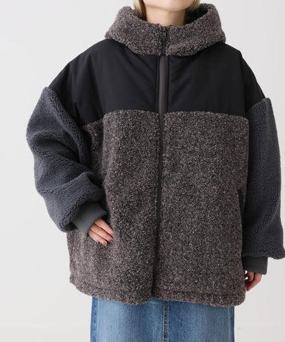 《近日発売》ボア切替フードジャケット
