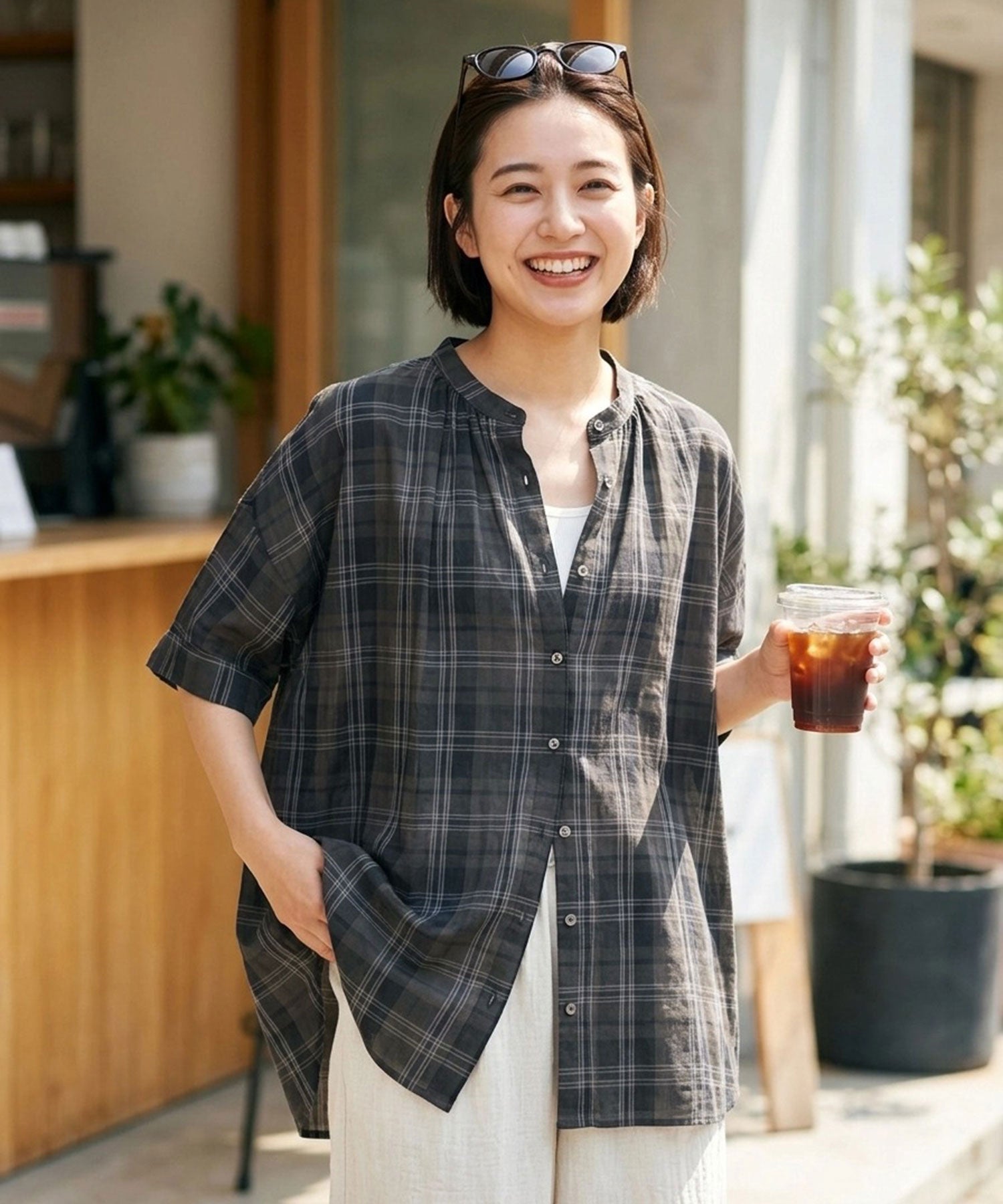 チェックチャコール