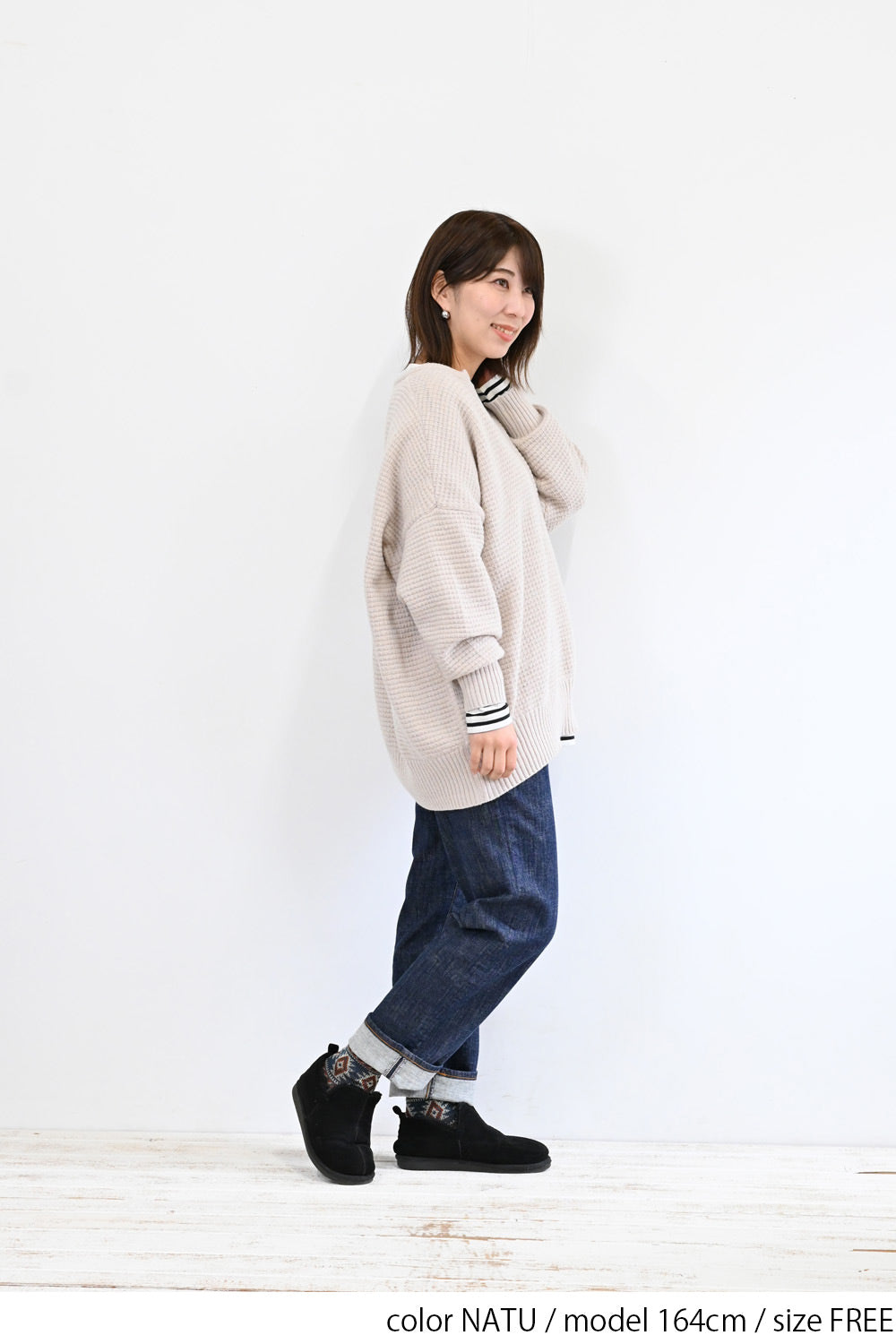 かのこ編みゆったりキーネックプルオーバー