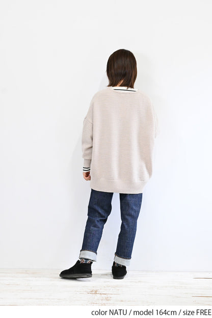 かのこ編みゆったりキーネックプルオーバー