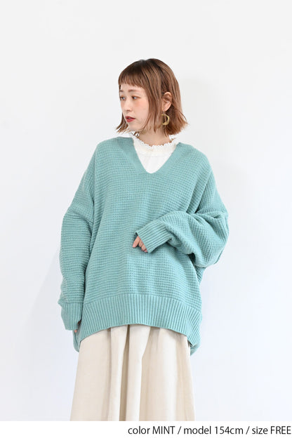かのこ編みゆったりキーネックプルオーバー