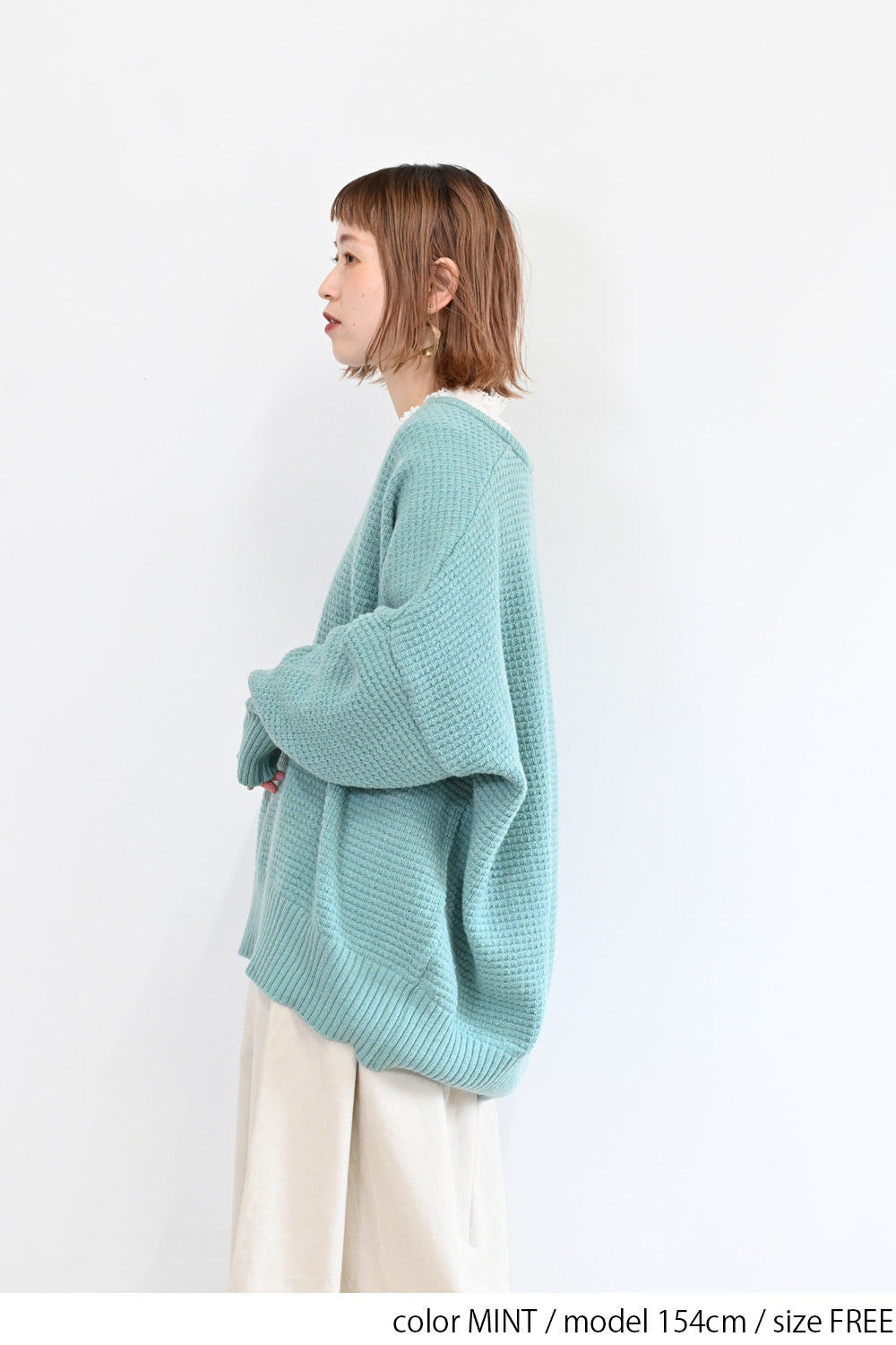 かのこ編みゆったりキーネックプルオーバー