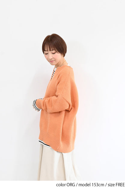 かのこ編みゆったりキーネックプルオーバー