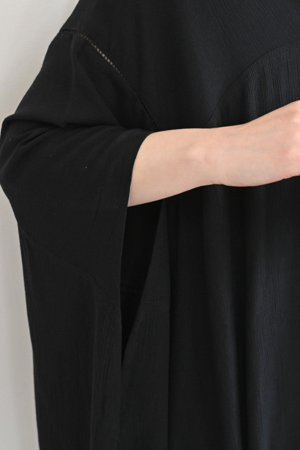 Rayon Crinkled Big Cardigan