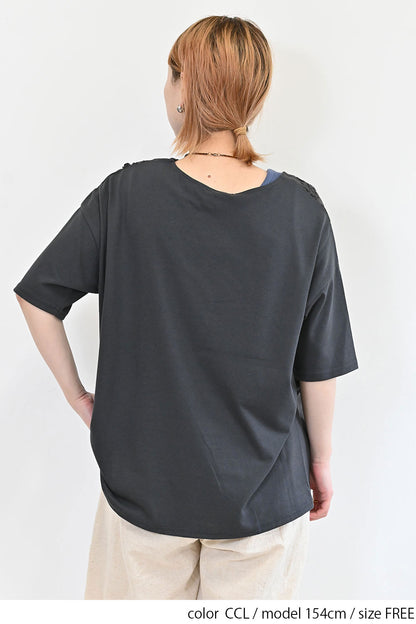 総刺繍プルオーバー