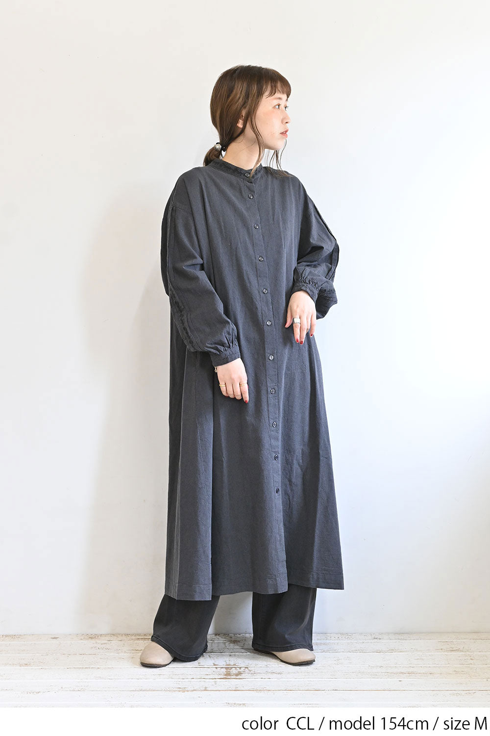 ≪SALE≫【SUN VALLEY】シャンブレー刺繍入シャツワンピース