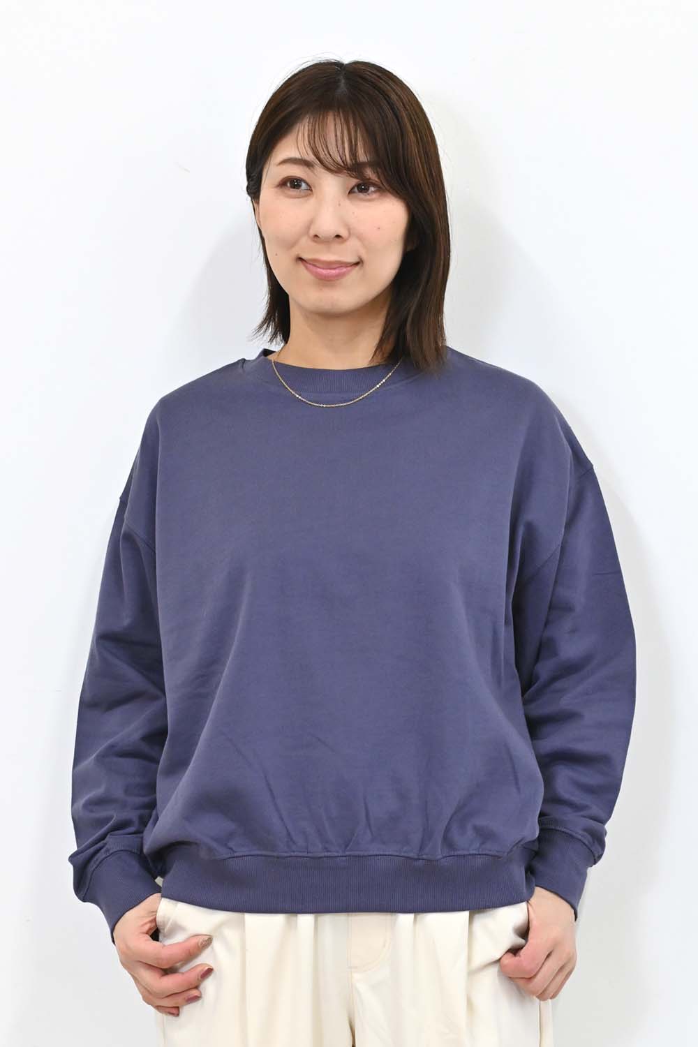 裾ギャザー裏毛プルオーバー