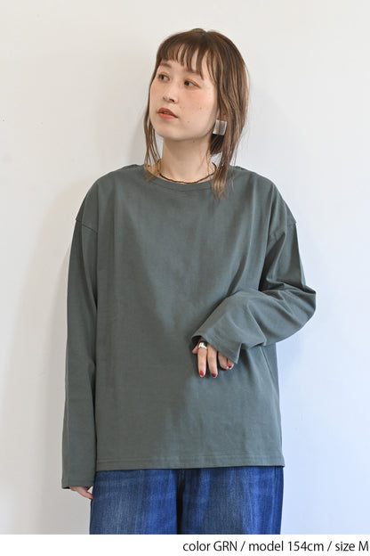 ワイドな無地ロンTEE②