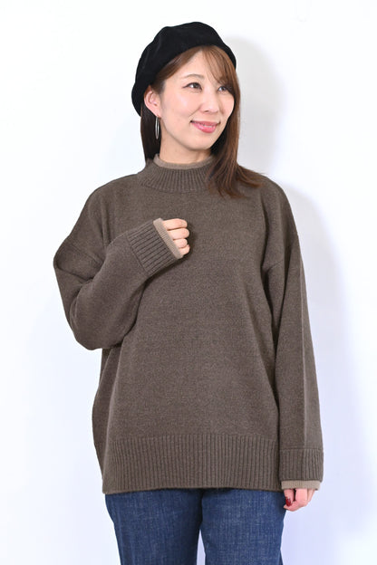 レイヤー風モックネックプルオーバー
