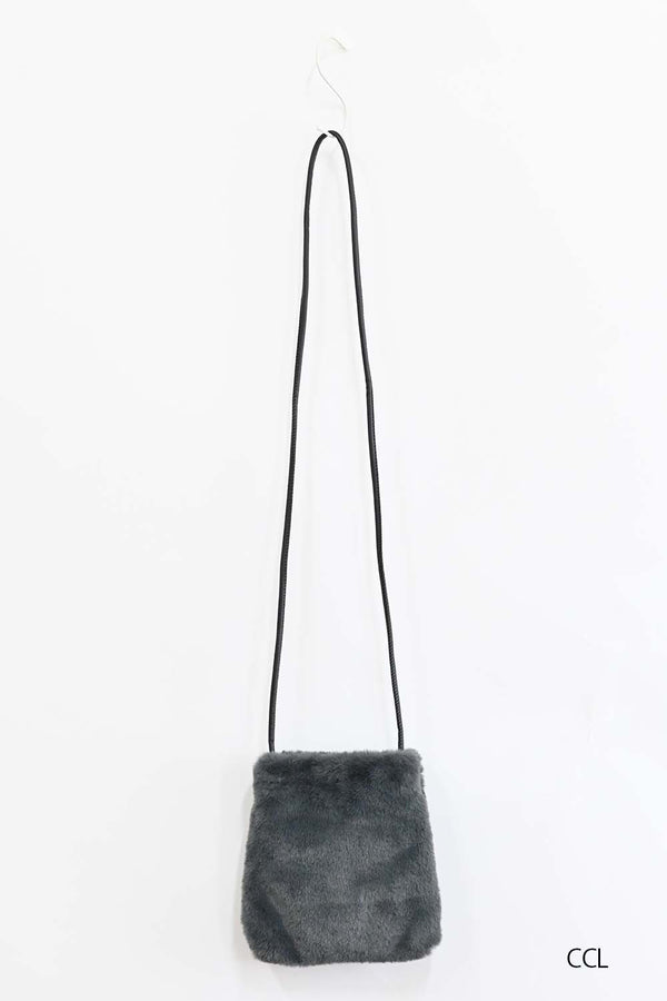 ≪SALE≫【aristella】ファーポシェット