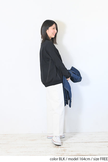 カレッジロゴ風プルオーバー