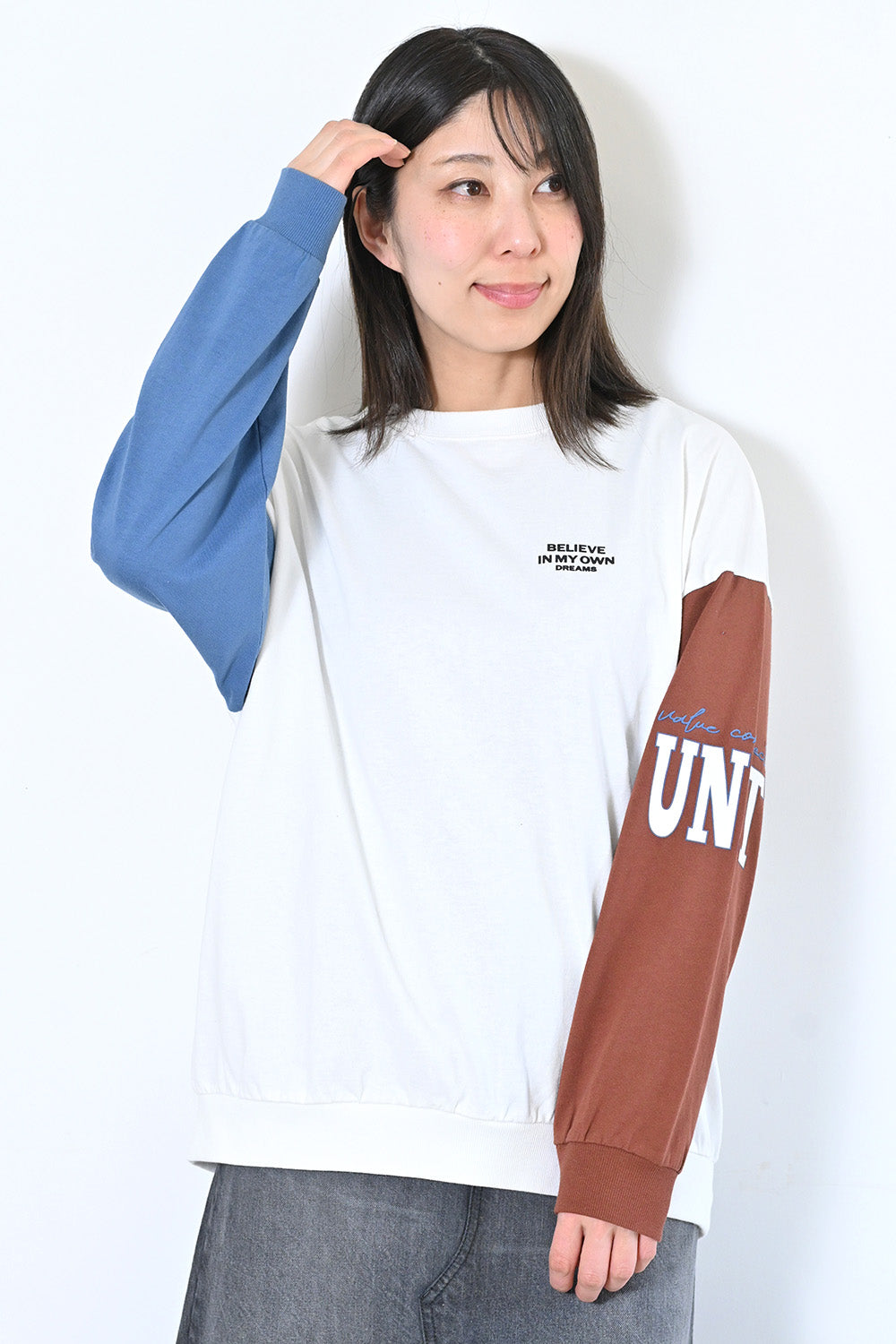 ≪SALE≫袖配色カレッジ風ロゴプルオーバー – HEART MARKET
